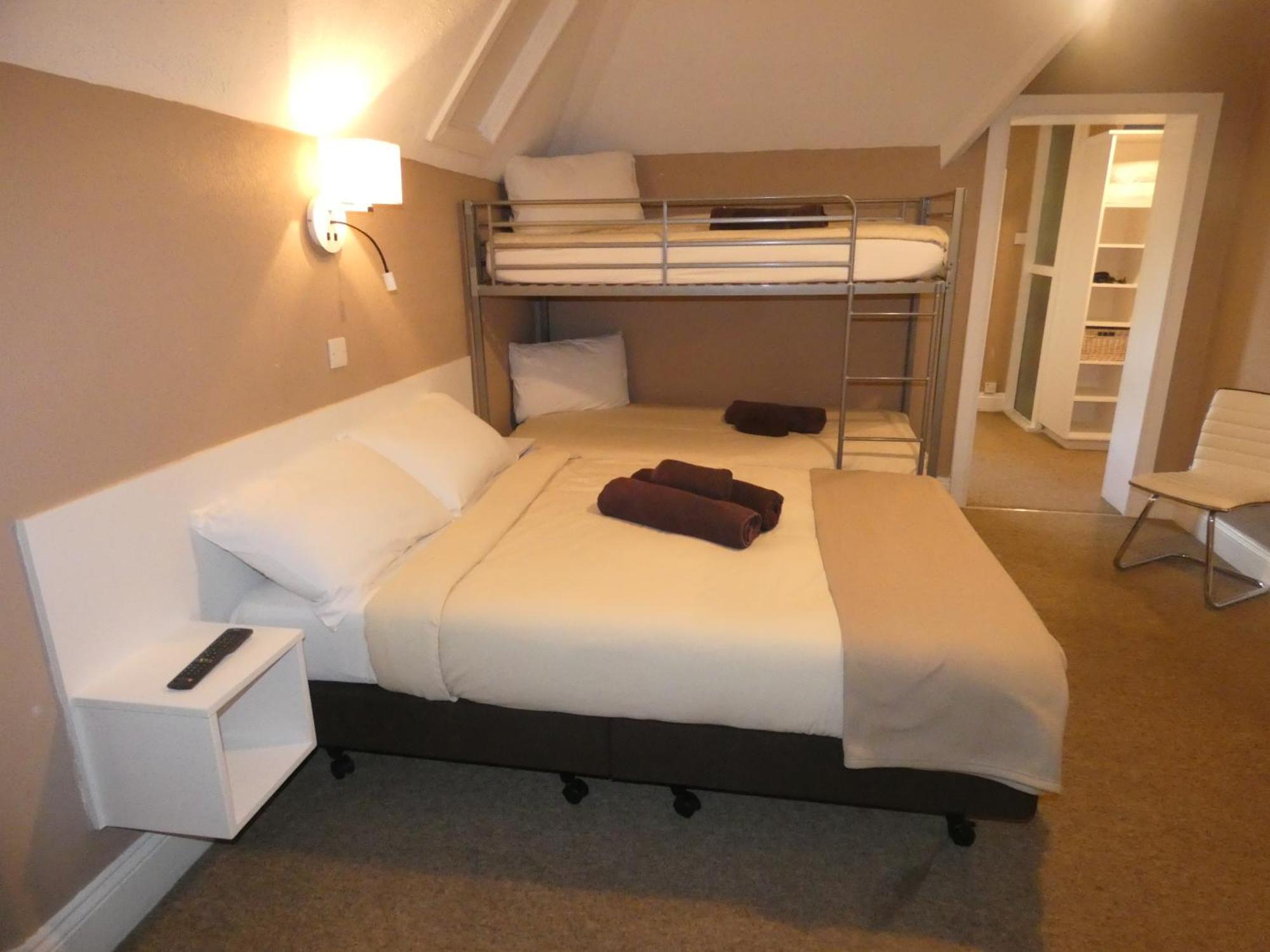 Hotel The Charlesworth à Bornemouth Extérieur photo
